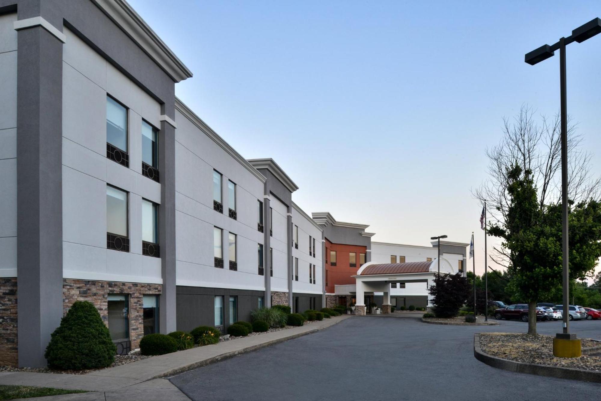 Express Lewisburg - By Ihg New Columbia