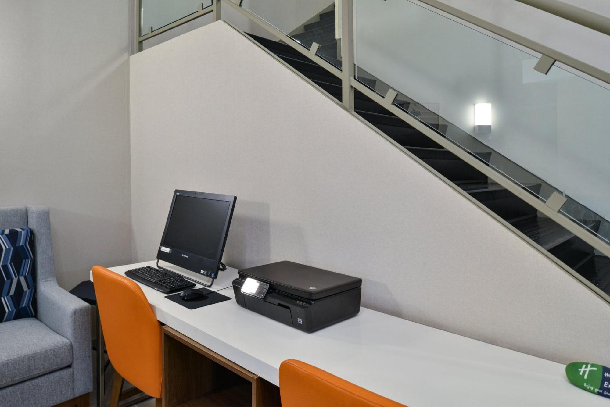 Express Lewisburg - By Ihg 2* New Columbia